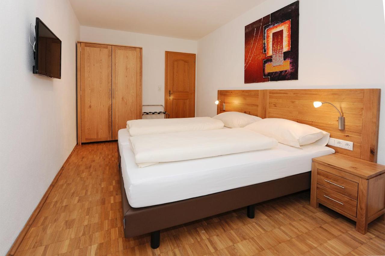 Ferienwohnung Haus Kleiner Turm Schruns Exterior foto