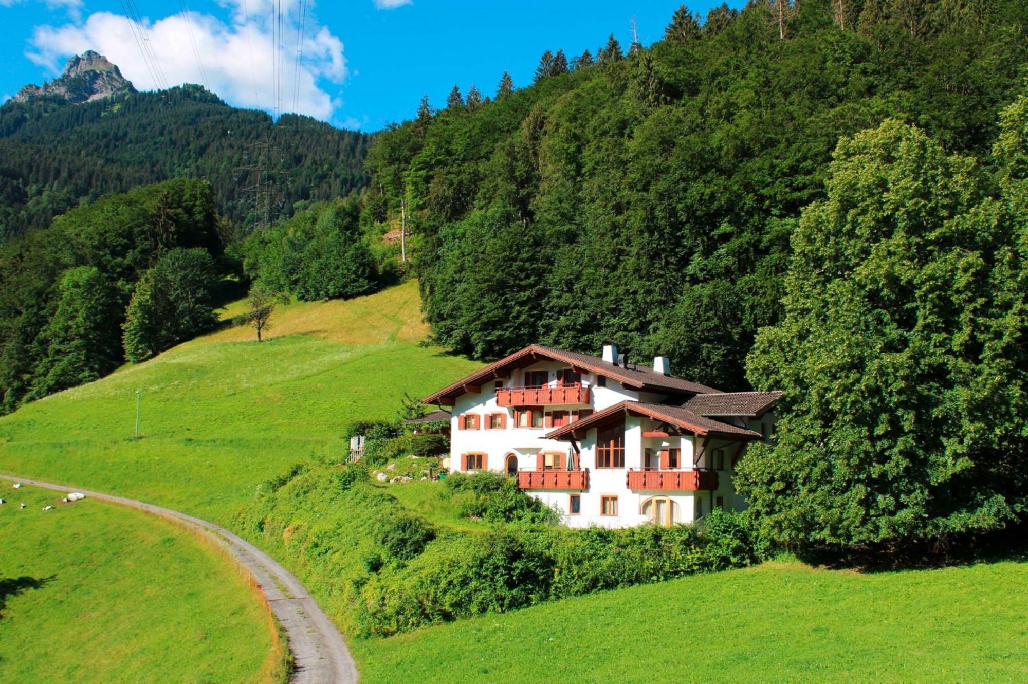 Ferienwohnung Haus Kleiner Turm Schruns Exterior foto